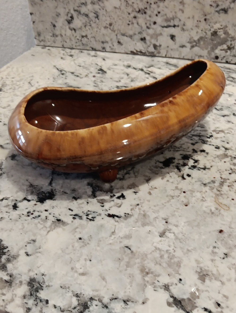 Vintage MCM Brush Glazed Ceramic Footed Kidney shaped bowl/planter